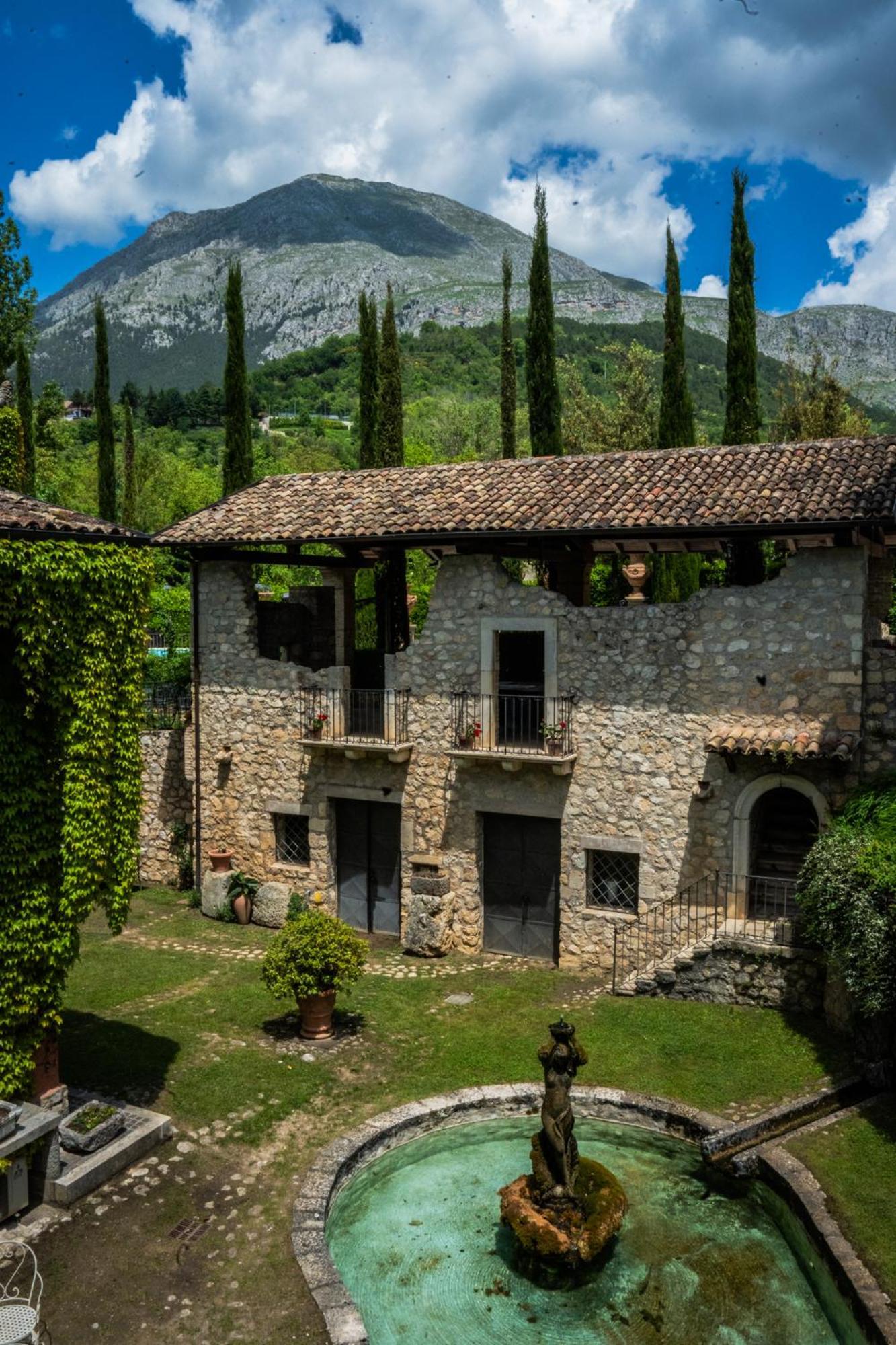 Hotel Guerrinuccio Celano Luaran gambar