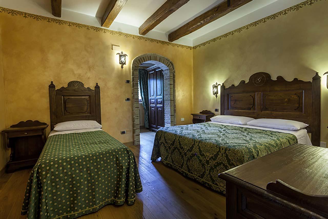 Hotel Guerrinuccio Celano Luaran gambar