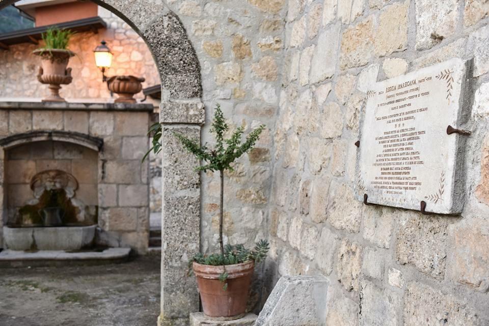 Hotel Guerrinuccio Celano Luaran gambar