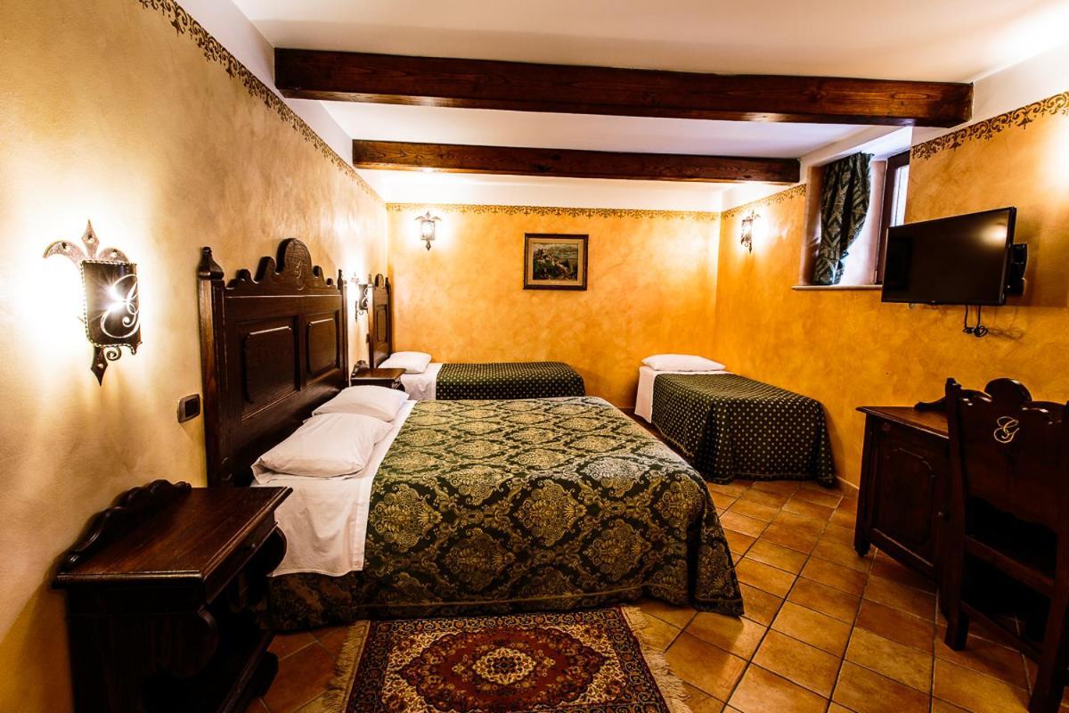 Hotel Guerrinuccio Celano Luaran gambar