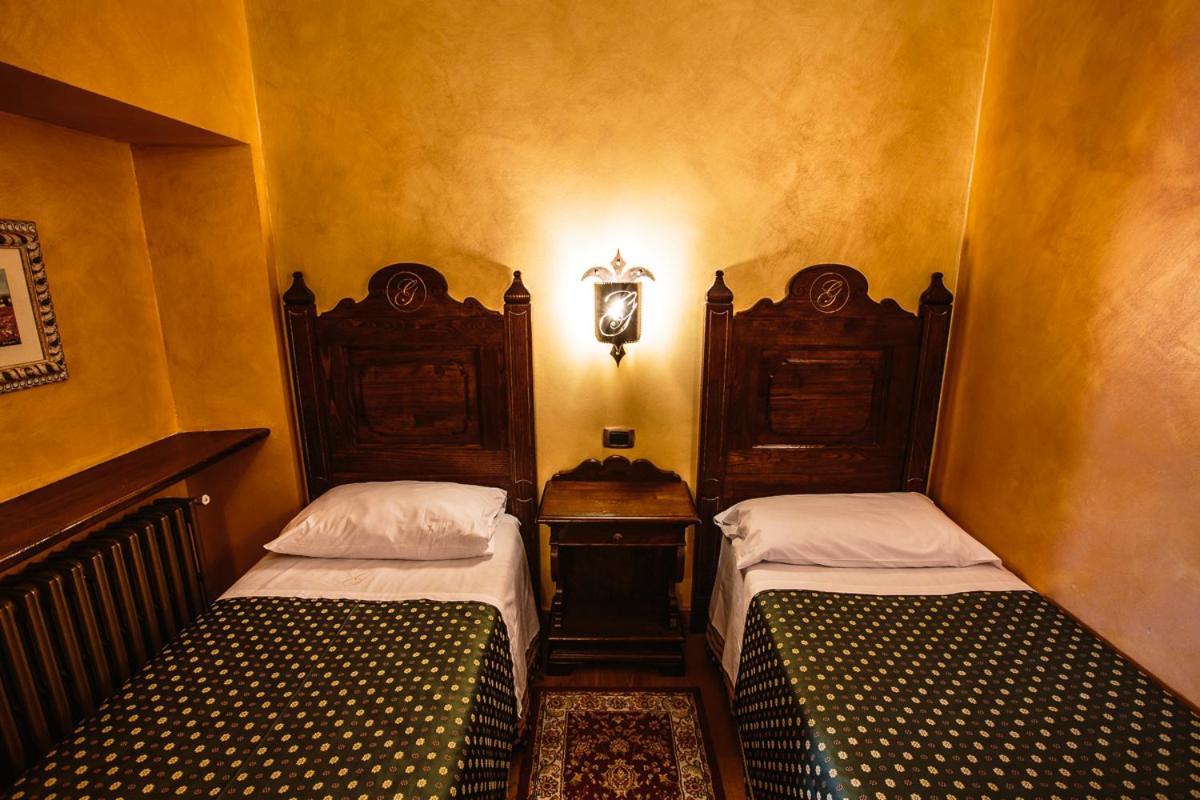 Hotel Guerrinuccio Celano Luaran gambar